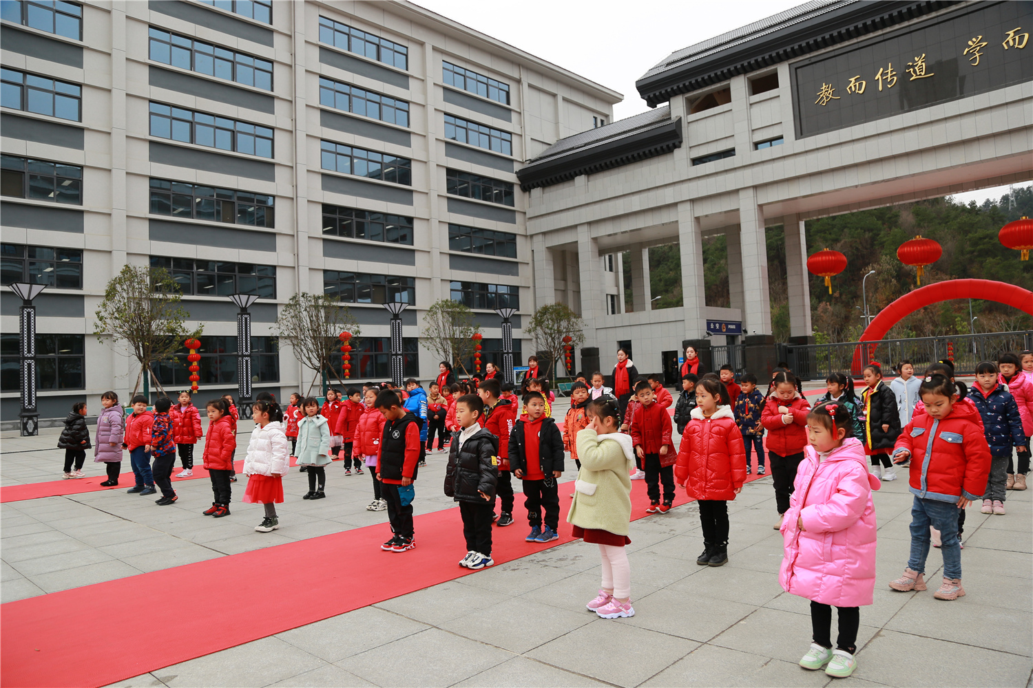 灿烂开学季，汉娃喜回归——汉江实验学校幼儿园春季顺利开学